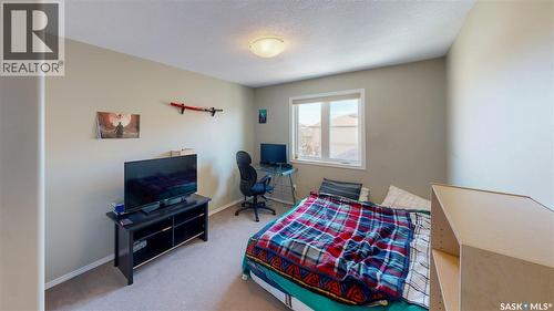 2 22 Qu'Appelle Crescent, Balgonie, SK - Indoor Photo Showing Bedroom