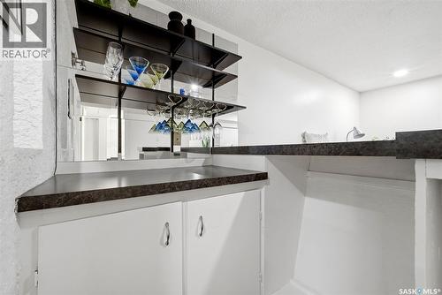 120 Eden Avenue, Regina, SK - Indoor