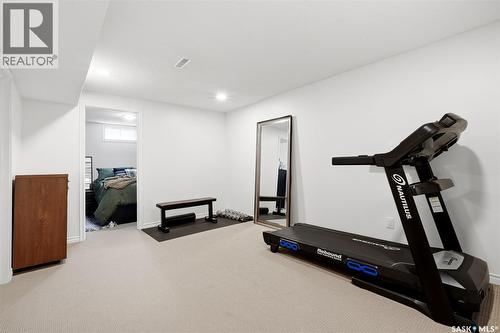 120 Eden Avenue, Regina, SK - Indoor Photo Showing Gym Room