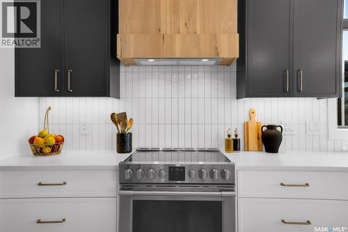 255 Greyeyes-Steele Way, Saskatoon, SK - Indoor Photo Showing Kitchen