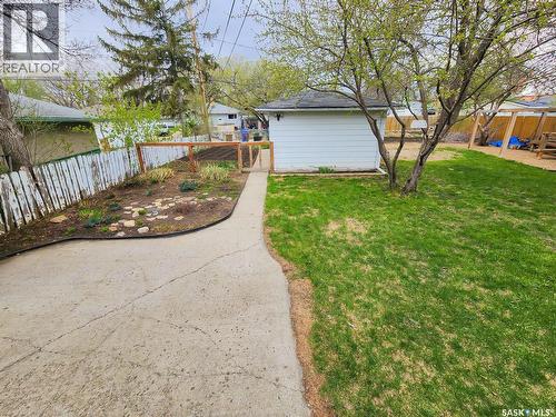 5342 5Th Avenue, Regina, SK - Outdoor