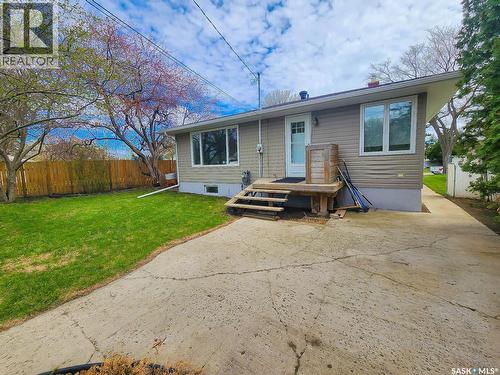 5342 5Th Avenue, Regina, SK - Outdoor