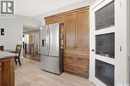 1248 Boehm Bay N, Regina, SK - Indoor