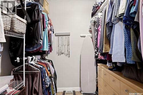 1248 Boehm Bay N, Regina, SK - Indoor With Storage