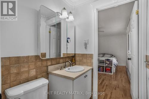136 Martel Crescent, Champlain, ON - Indoor Photo Showing Bathroom