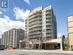 203 - 398 EGLINTON AVENUE Toronto, ON M4P 3H8