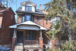 MAIN - 6 RUSHOLME PARK CRESCENT  Toronto, ON M6J 2C9