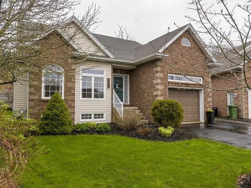 232 Summer Field Way, Dartmouth, NS 