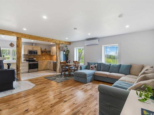 42 Cornwall Road, Blockhouse, NS 