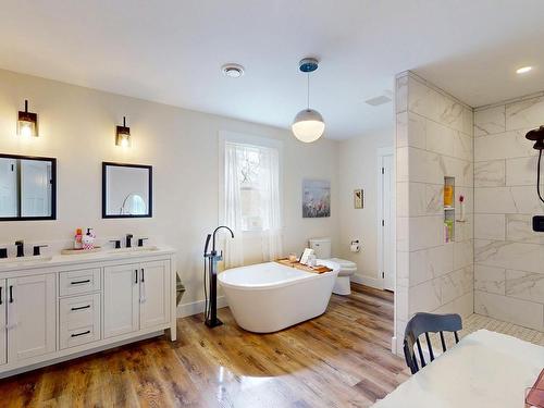 12572 1 Highway, Brickton, NS 