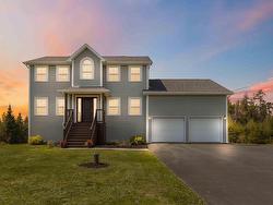 623 Rosemary Drive Middle Sackville, NS B4E 3N8