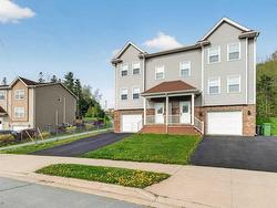 50 Avebury Court Middle Sackville, NS B4E 0E9