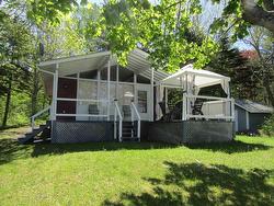 70 Sefferns Lake Drive Aldersville, NS B0J 2M0