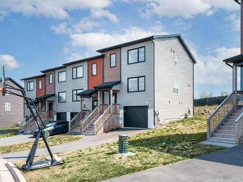 19 Flatrock Crescent, Beechville, NS 