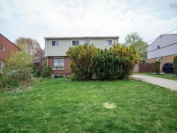 37 Armbro Lane Cole Harbour, NS B2V 1N9