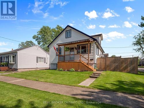 21 HILDA STREET  St. Catharines (Western Hill), ON L2S 1Z7
