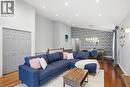 2 Amore Boulevard, Hamilton, ON  - Indoor Photo Showing Living Room 