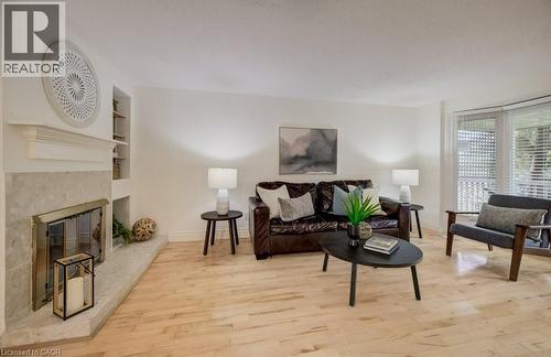 106 Parkland Crescent, Kitchener, ON - Indoor Photo Showing Living Room With Fireplace