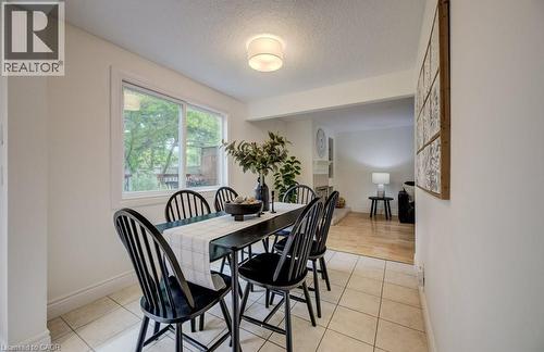 106 Parkland Crescent, Kitchener, ON - Indoor Photo Showing Dining Room