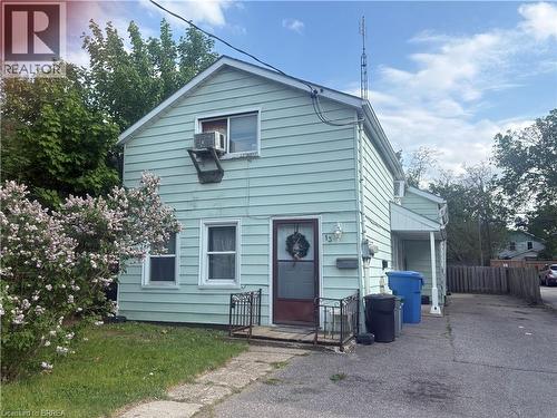 13 SHERIDAN Street  Brantford, ON N3T 2P7