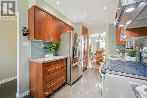 17 Histon Crescent, Brampton (Madoc), ON - Indoor Photo Showing Kitchen
