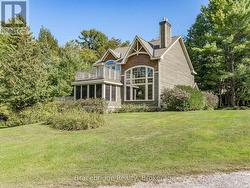 SANDFIELD 8 W4 - 3876 MUSKOKA RD 118 HIGHWAY W Muskoka Lakes (Medora), ON P0B 1J0