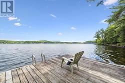 Plenty of privacy and 6ft off the dock - 