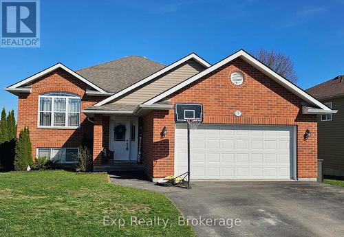7 ROSEWOOD DRIVE  Quinte West (Frankford Ward), ON K0K 2C0