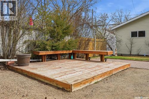 3625 Victoria Avenue, Regina, SK - Outdoor