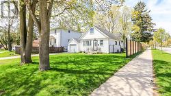 181 NAPIER STREET Barrie, ON L4M 1W9