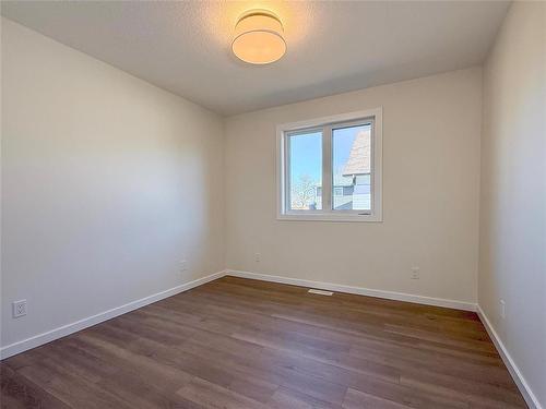 178 7Th Avenue W, Souris, MB - Indoor Photo Showing Other Room
