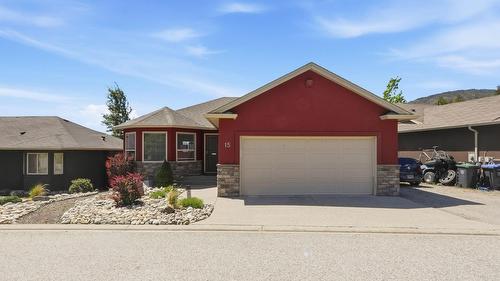 15-2040 Rosealee Lane  West Kelowna, BC V1Z 4C5