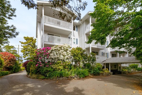 401-1060 Linden Ave  Victoria, BC V8V 4H2