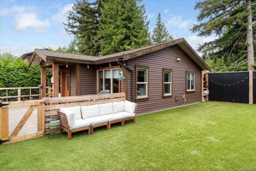 2256 Ashlee Rd, Nanaimo, BC 