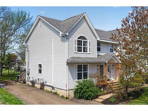 36 Algonquin, Moncton, NB 