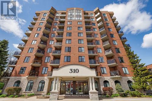 6B - 310 CENTRAL PARK DRIVE  Ottawa, ON K2C 4G4