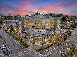 332-2745 Veterans Memorial Pkwy  Langford, BC V9B 0H4