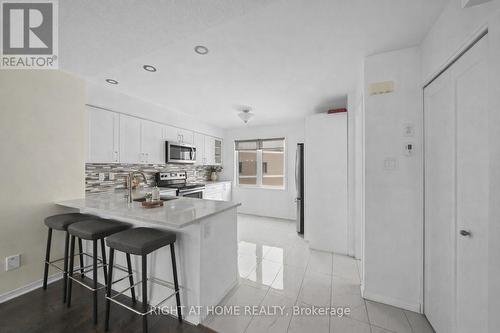 161 CAMDEN PRIVATE  Ottawa, ON K2J 6J1