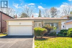 53 BESTVIEW DRIVE Toronto, ON M2M 2X8
