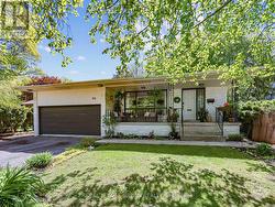 95 OAKRIDGE DRIVE Toronto, ON M1M 2A6