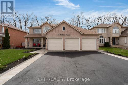 47 NORTHVIEW CRESCENT  Barrie, ON L4N 9T4
