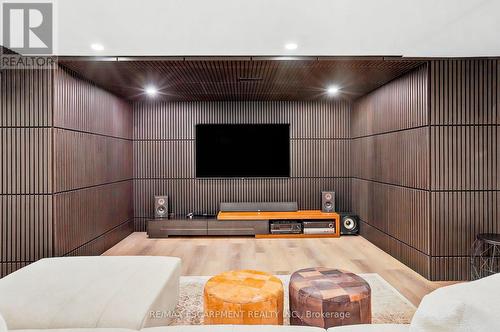 1435 Applewood Road, Mississauga, ON - Indoor Photo Showing Other Room