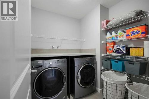 216 Carringvue Manor Nw, Calgary, AB 
