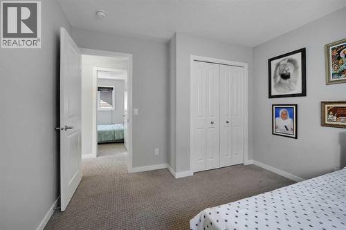 216 Carringvue Manor Nw, Calgary, AB 