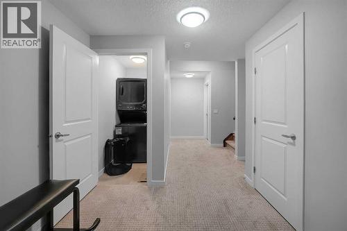 216 Carringvue Manor Nw, Calgary, AB 