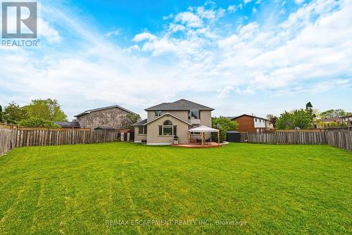 301 Parkwood Crescent, Hamilton, ON - Outdoor