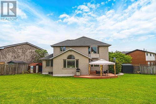301 Parkwood Crescent, Hamilton, ON - Outdoor
