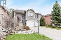 45 HAWKINS DRIVE Barrie, ON L4N 0A7