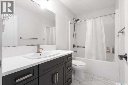 3628 Gee Crescent, Regina, SK - Indoor Photo Showing Bathroom