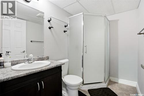 330 Devonshire Crescent, Saskatoon, SK 
